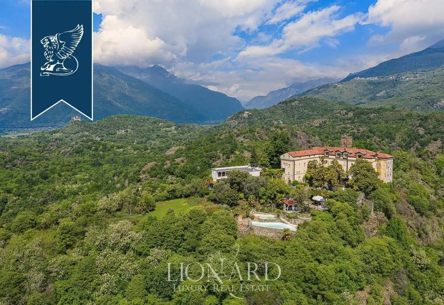 Palazzo - Edificio in vendita a Montalto Dora