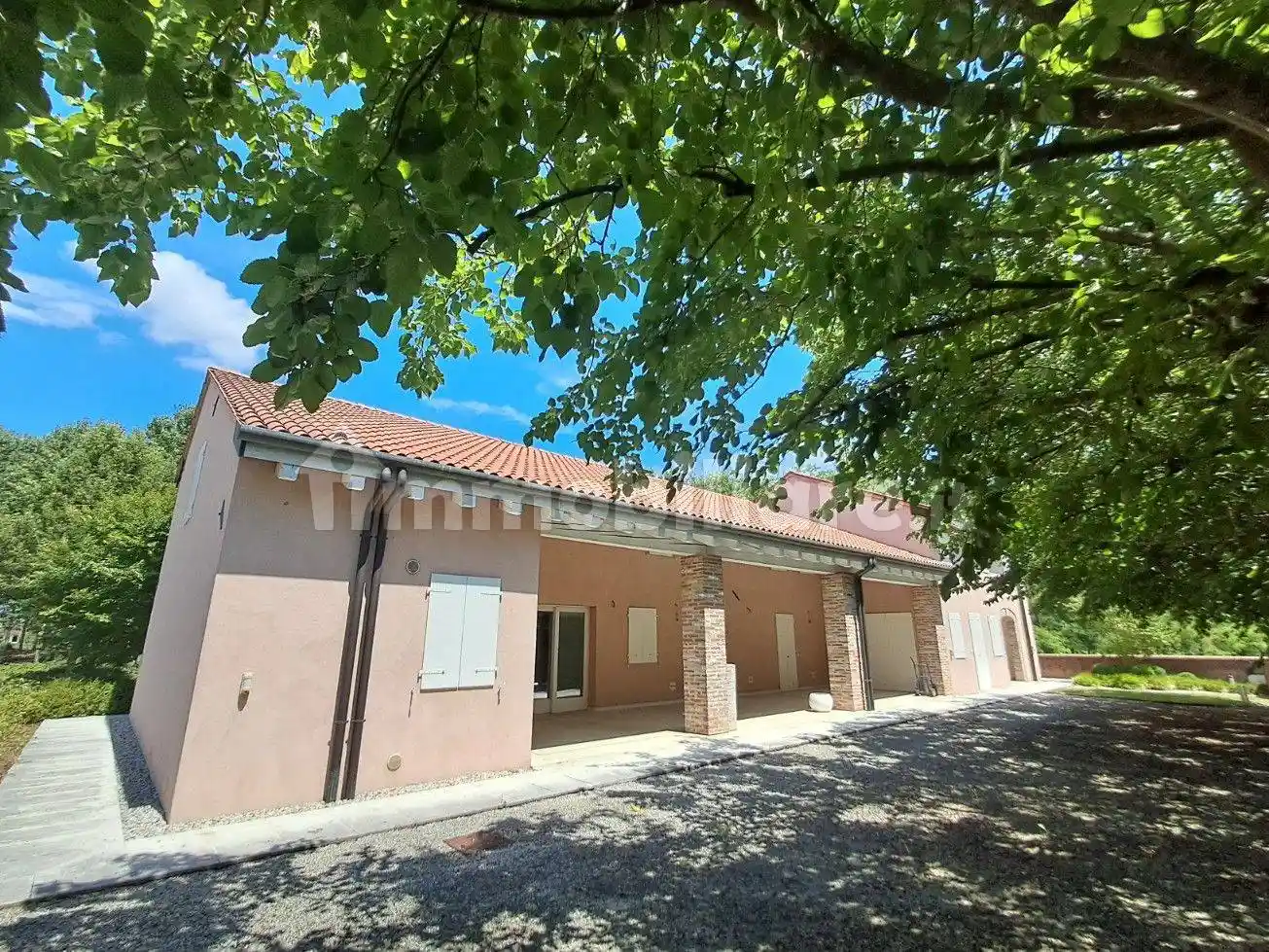 Villa in vendita a Resana