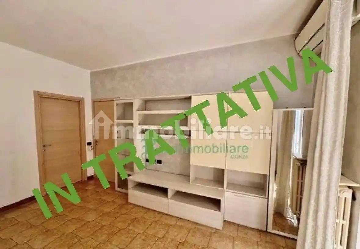 Appartamento in vendita a Monza