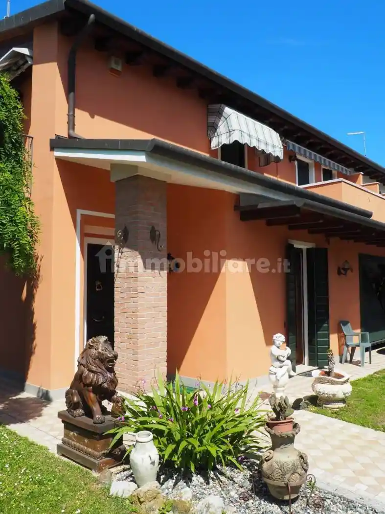 Villa in vendita a Casale sul Sile