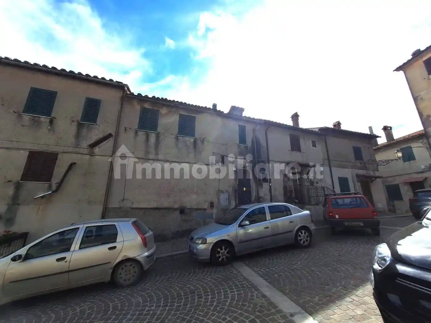 Appartamento in vendita a Allumiere