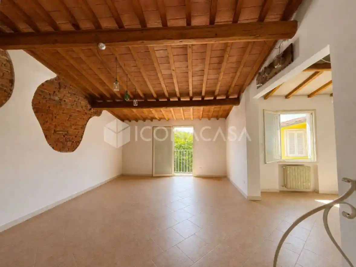 Casa indipendente in vendita a Santa Maria a Monte