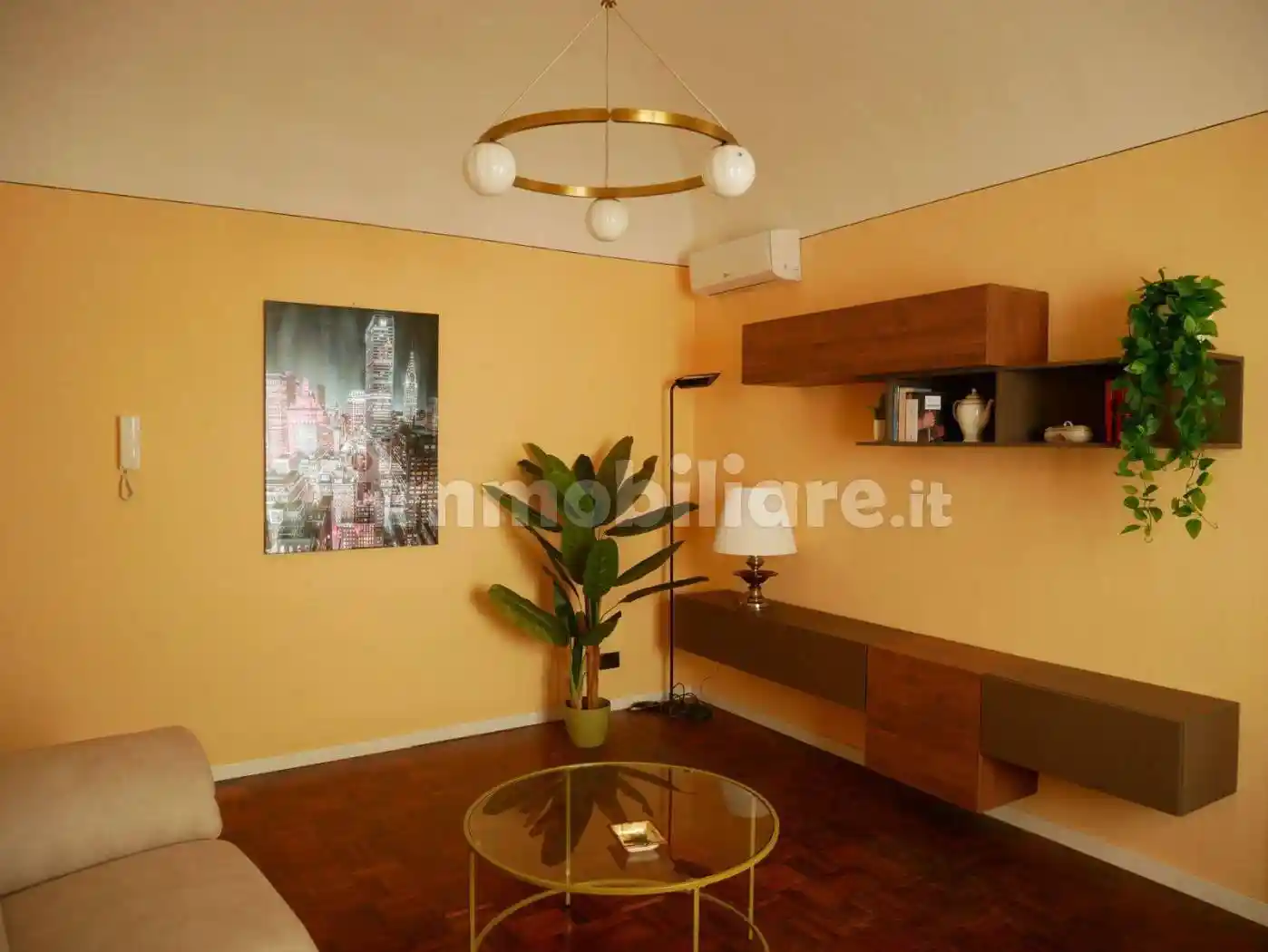 Appartamento in affitto a Voghera