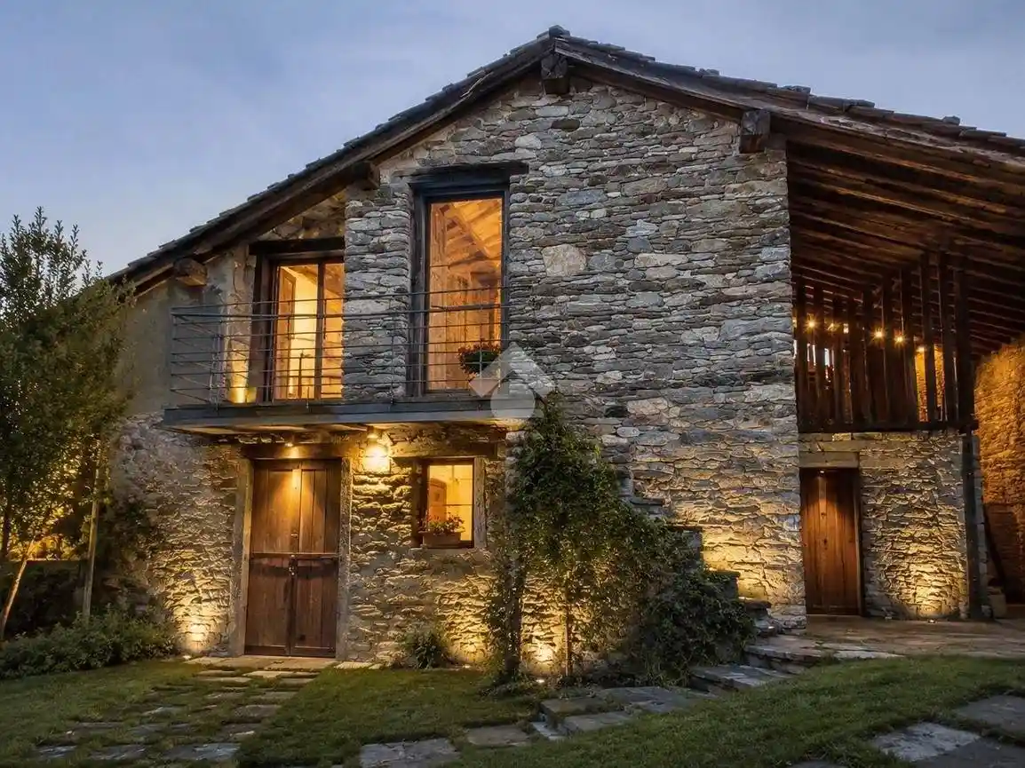 Rustico - Casale in vendita a Colico