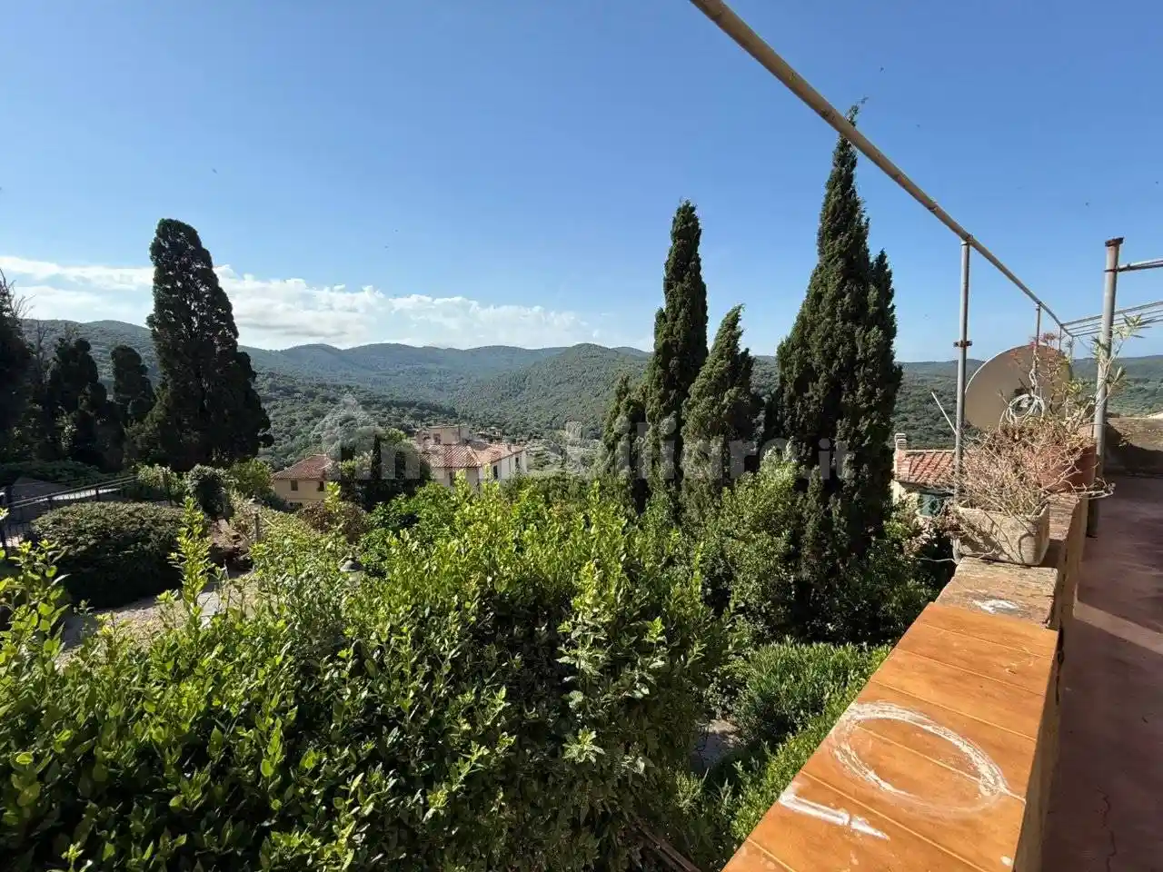 Appartamento in vendita a Castagneto Carducci