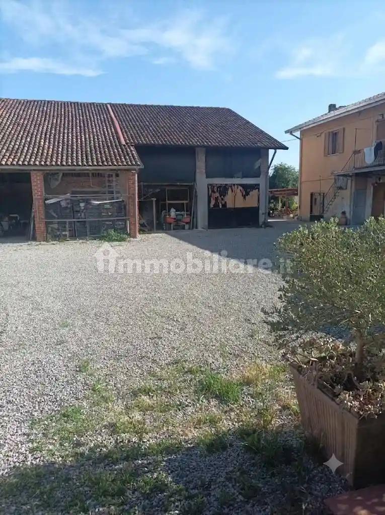 Rustico - Casale in vendita a Cassano d'Adda