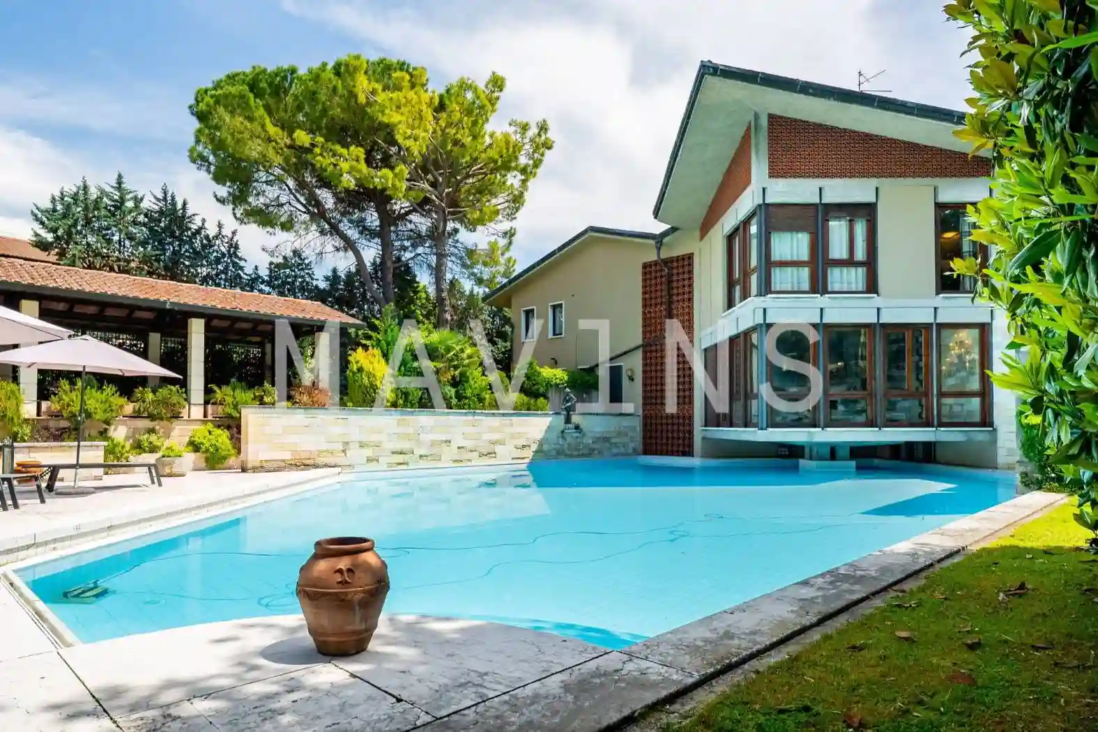 Villa - foto 2