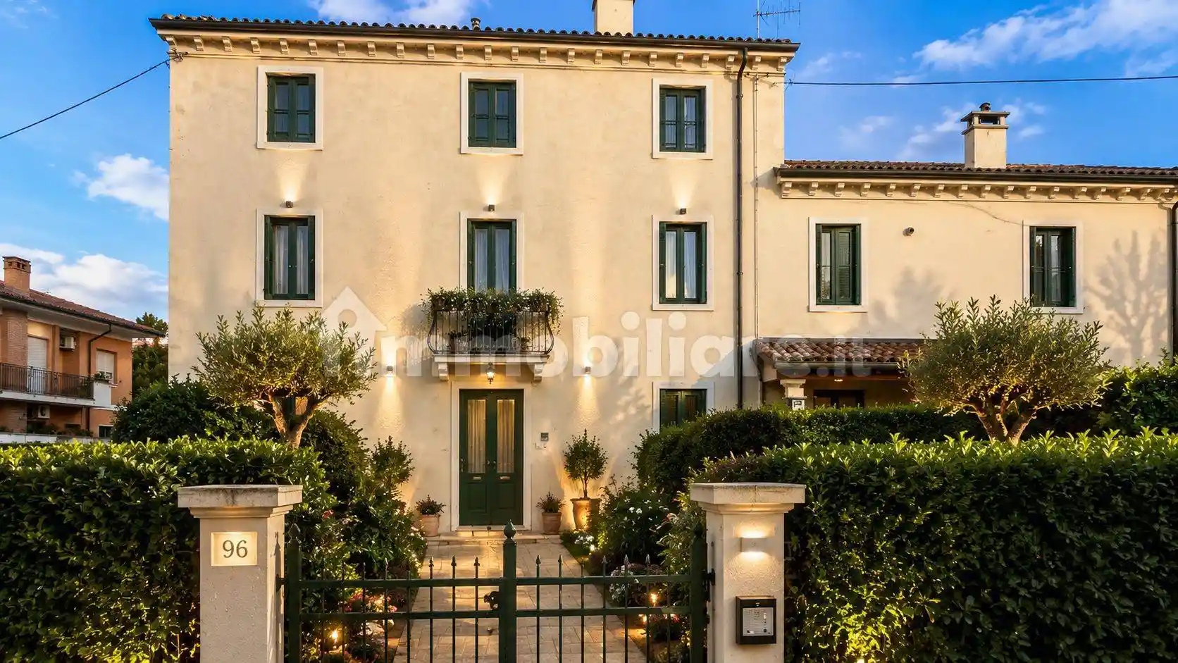 Palazzo - Edificio in vendita a Altavilla Vicentina