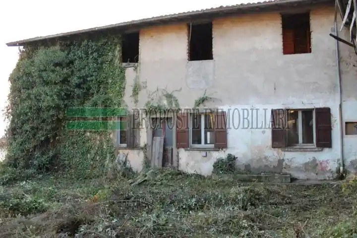 Rustico - Casale in vendita a Ome