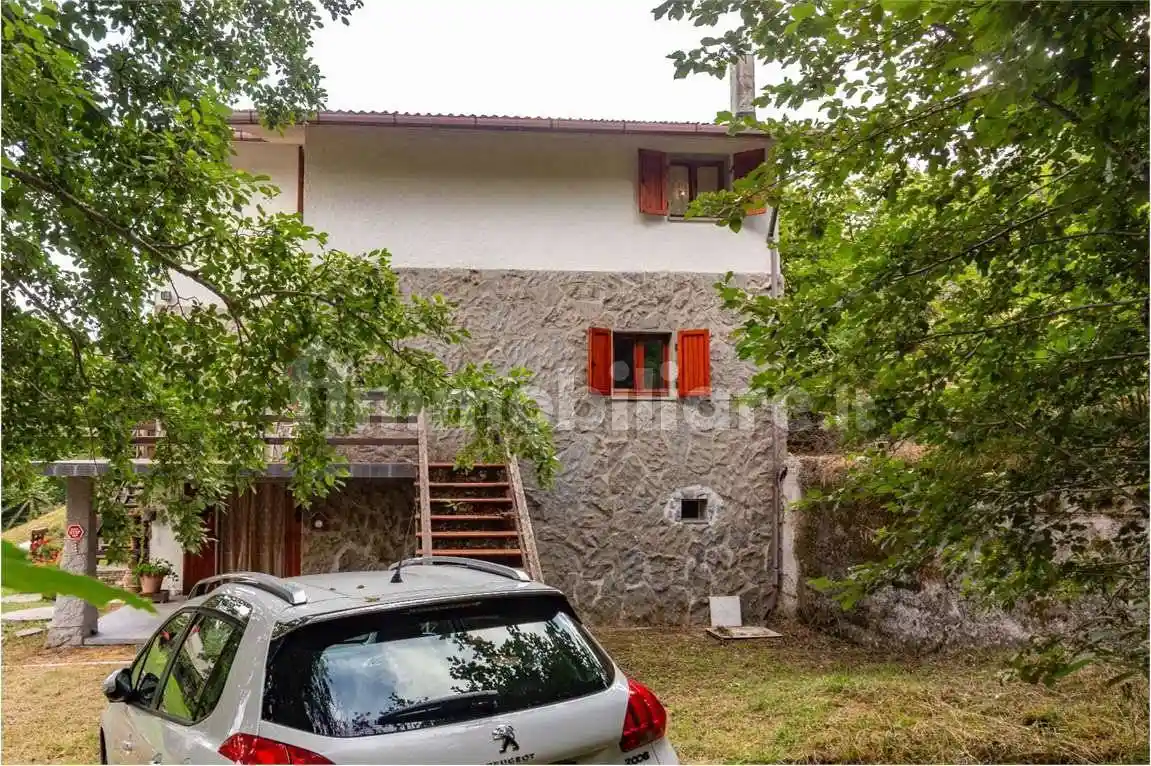 Casa indipendente in vendita a Zeri