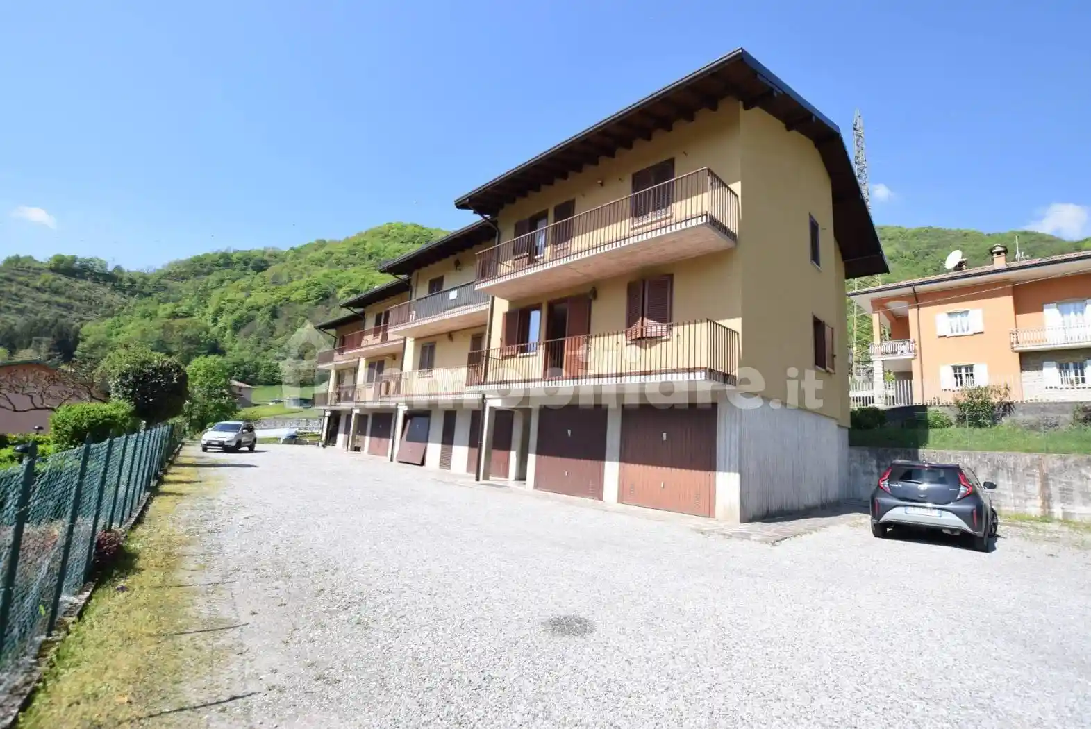 Appartamento in vendita a Camerata Cornello