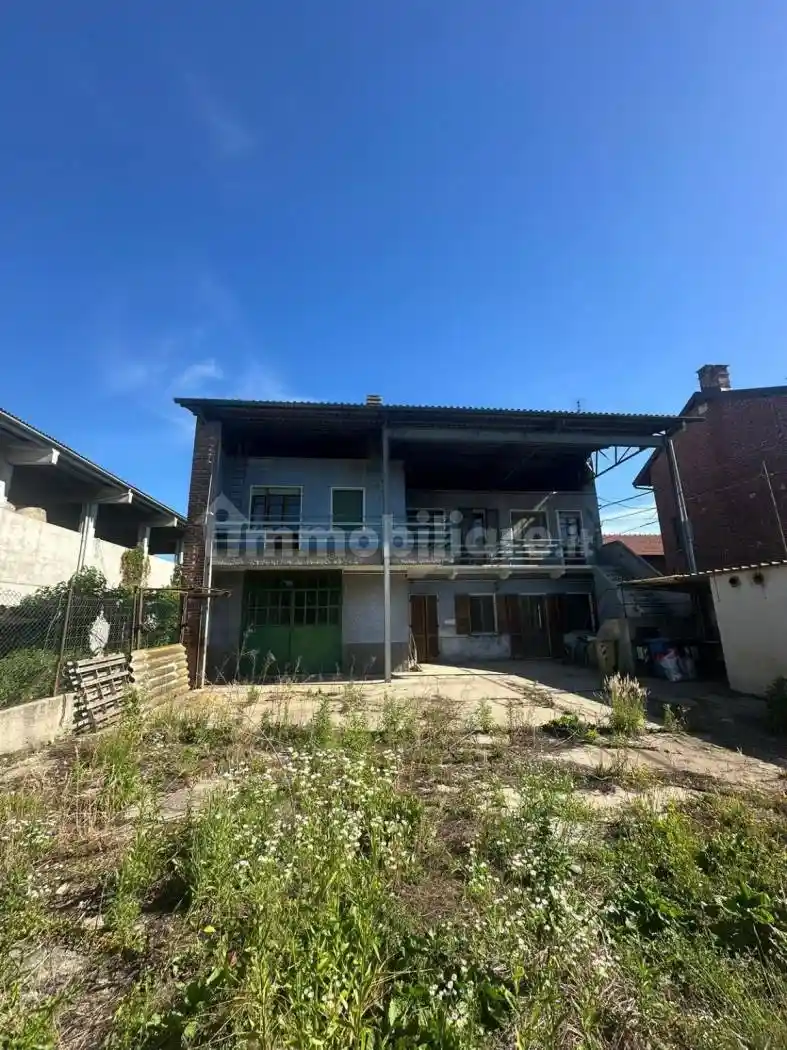 Rustico - Casale in vendita a Montanaro
