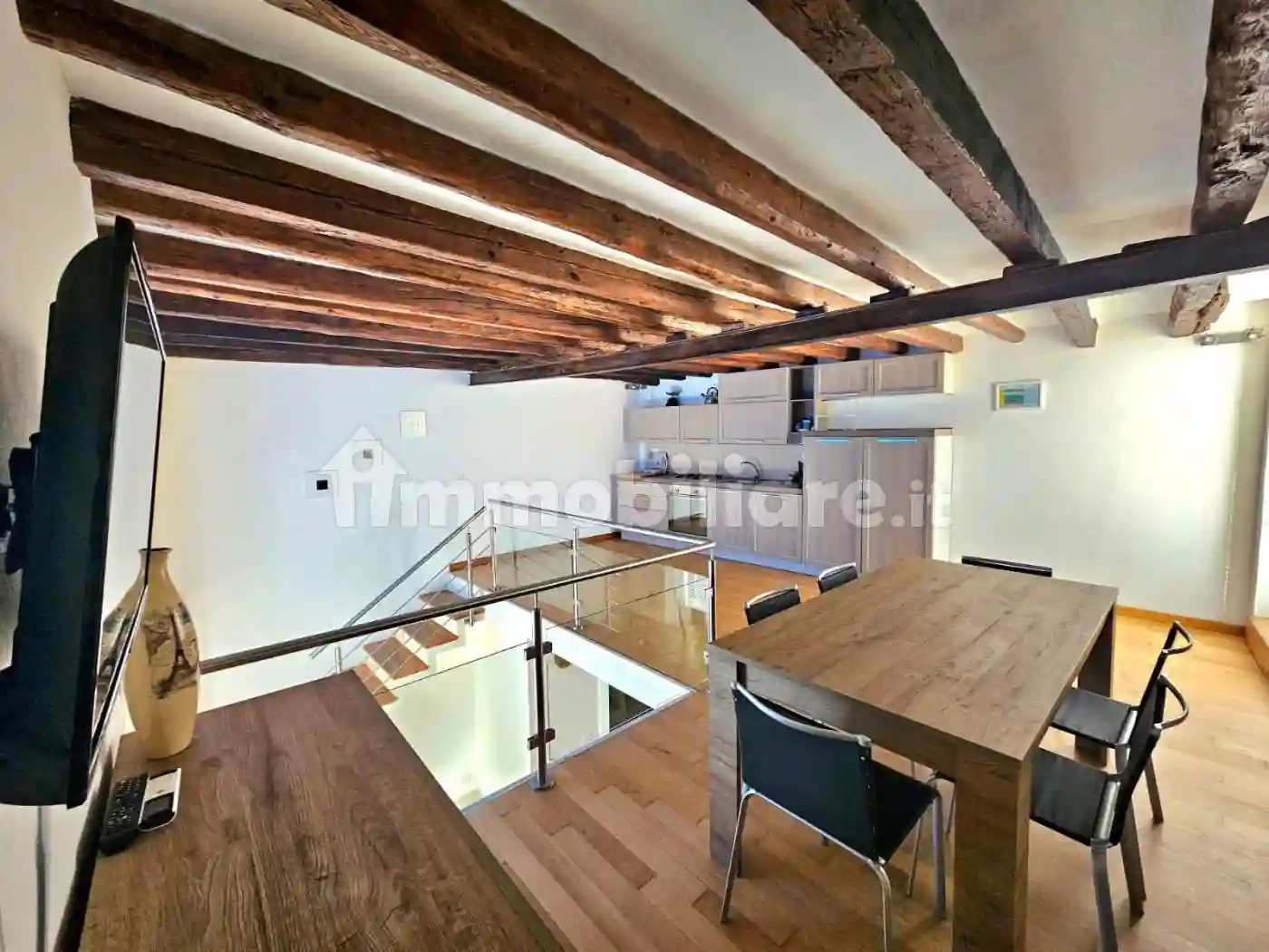 Loft - foto 4