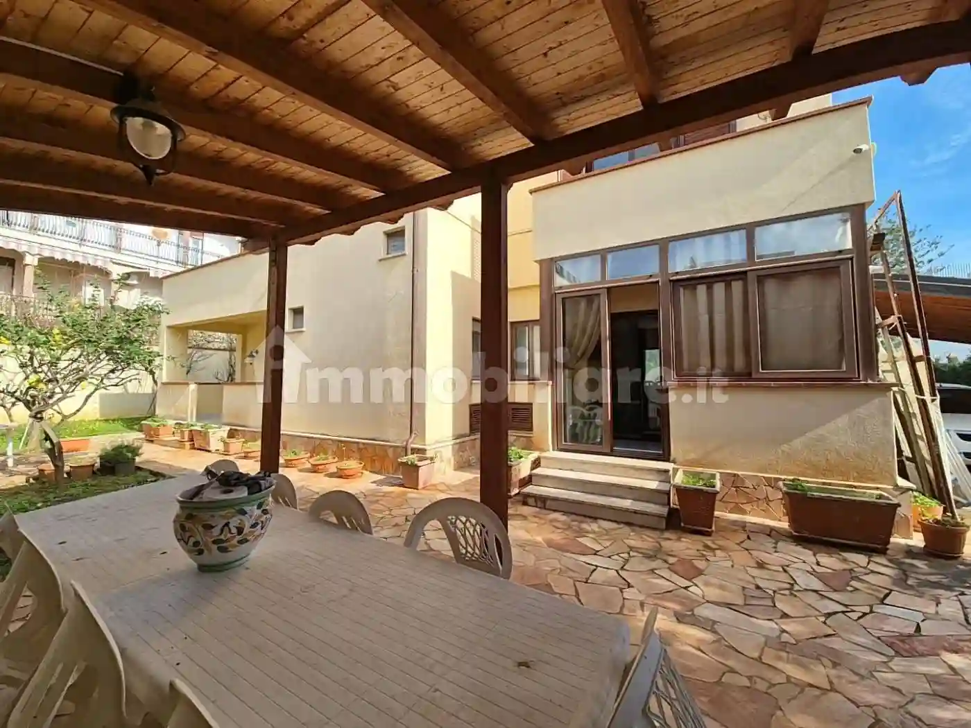 Villa - foto 3