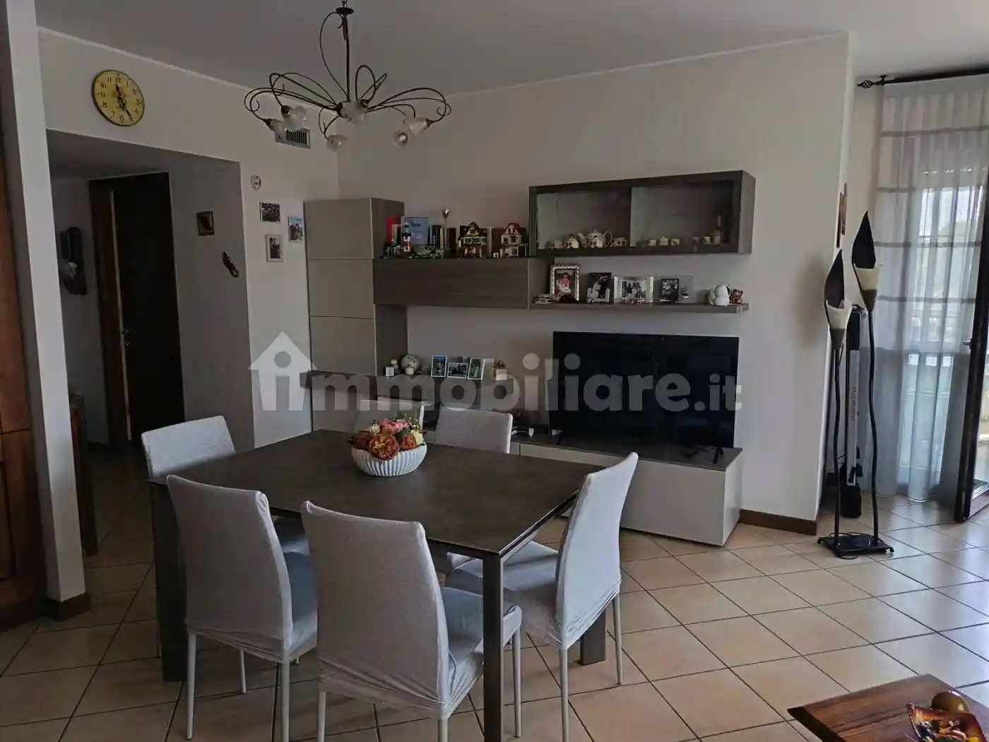 Appartamento in vendita a Trezzano sul Naviglio