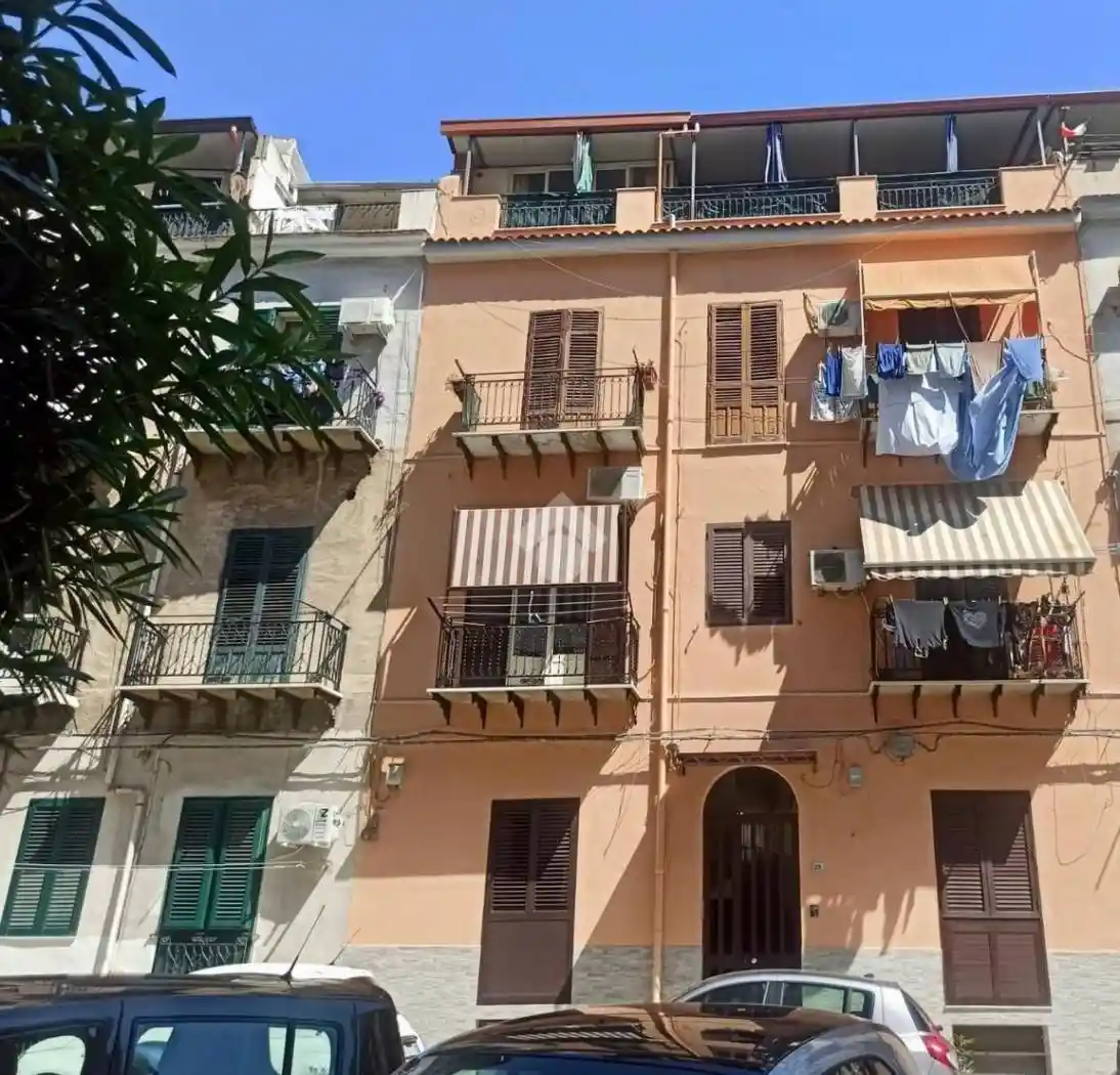 Appartamento in vendita a Palermo