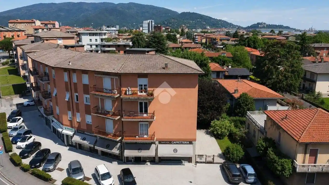 Appartamento in vendita a Brescia