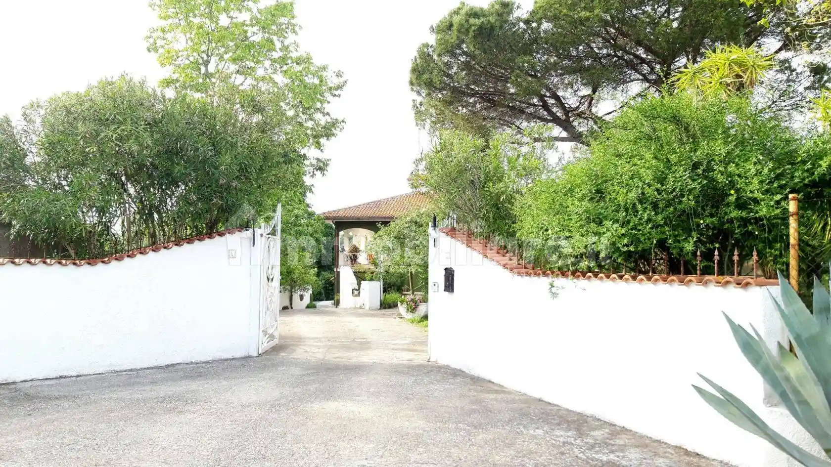Villa in vendita a Castelnuovo di Porto