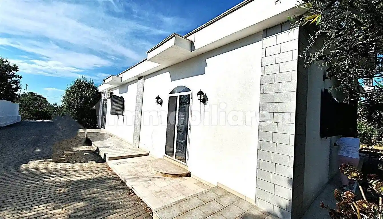 Villa in vendita a Bari