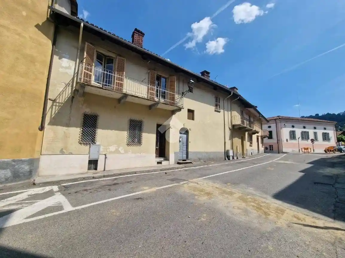 Casa indipendente in vendita a Gassino Torinese