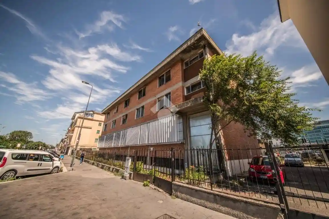 Casa indipendente in vendita a Milano