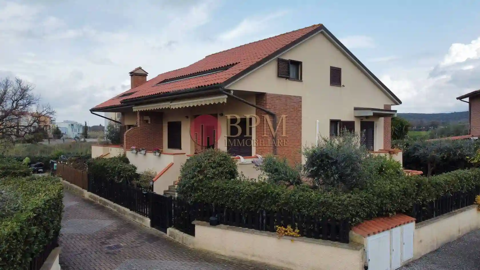 Villa - foto 2