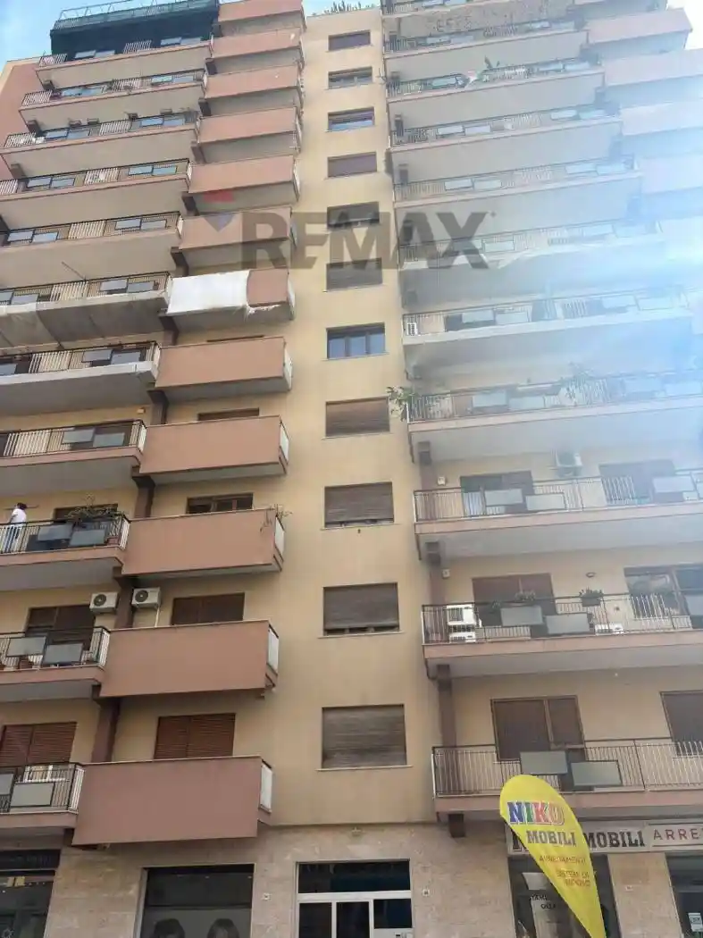 Appartamento in vendita a Palermo