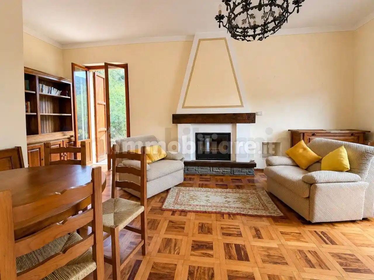 Casa indipendente in vendita a Bibbiena