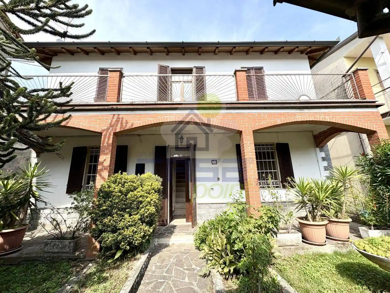 Villa in vendita a Inverno e Monteleone
