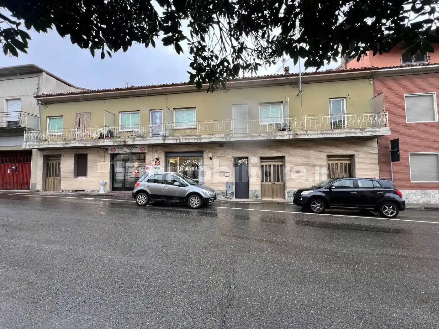 Palazzo - Edificio in vendita a Retorbido
