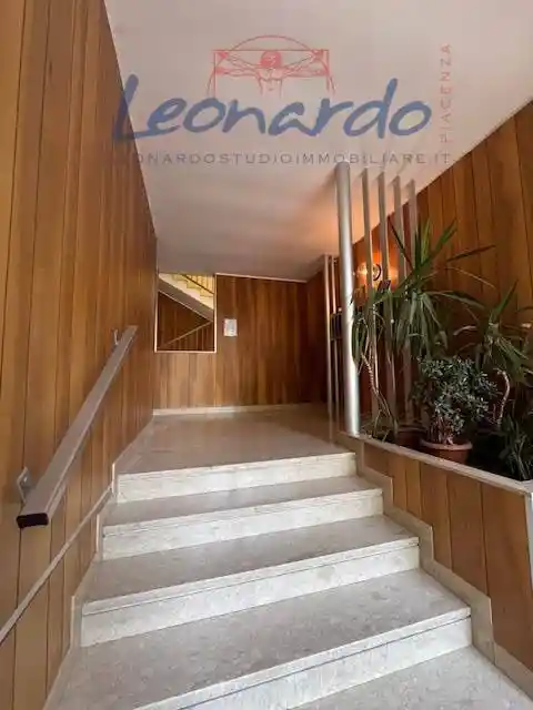 Appartamento in vendita a Piacenza