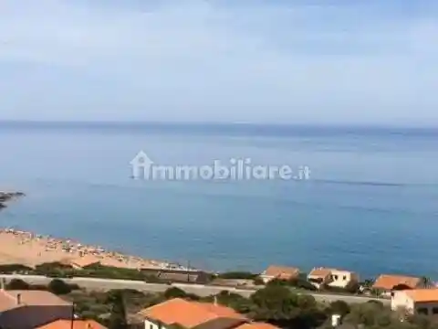 Appartamento in vendita a Tresnuraghes