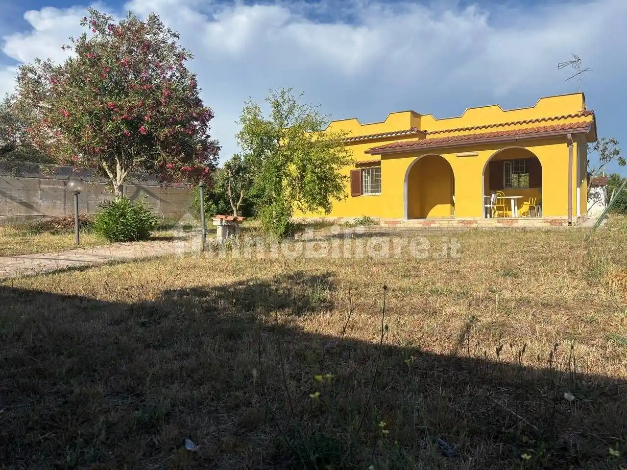 Villa in vendita a Aprilia