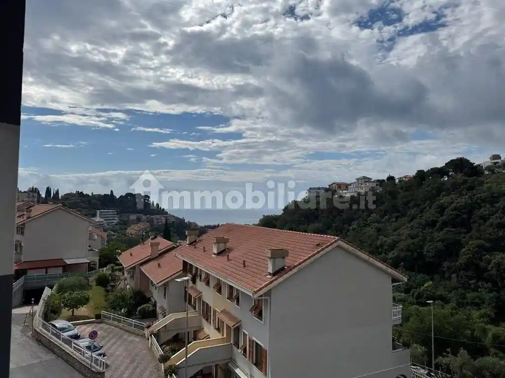 Villetta a schiera in vendita a Alassio