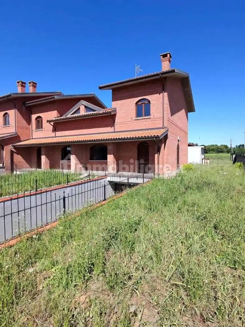 Villetta a schiera in vendita a Villanova d'Asti