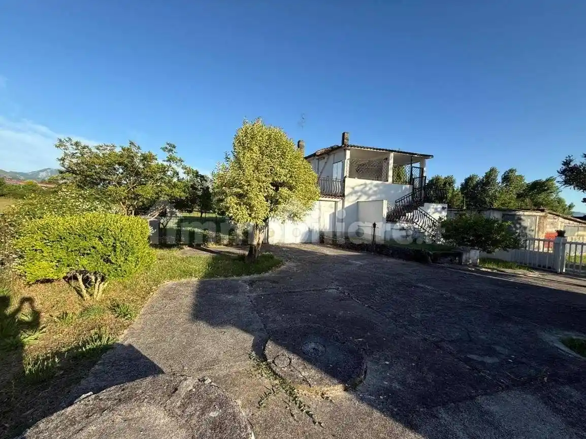 Casa indipendente in vendita a Cassino