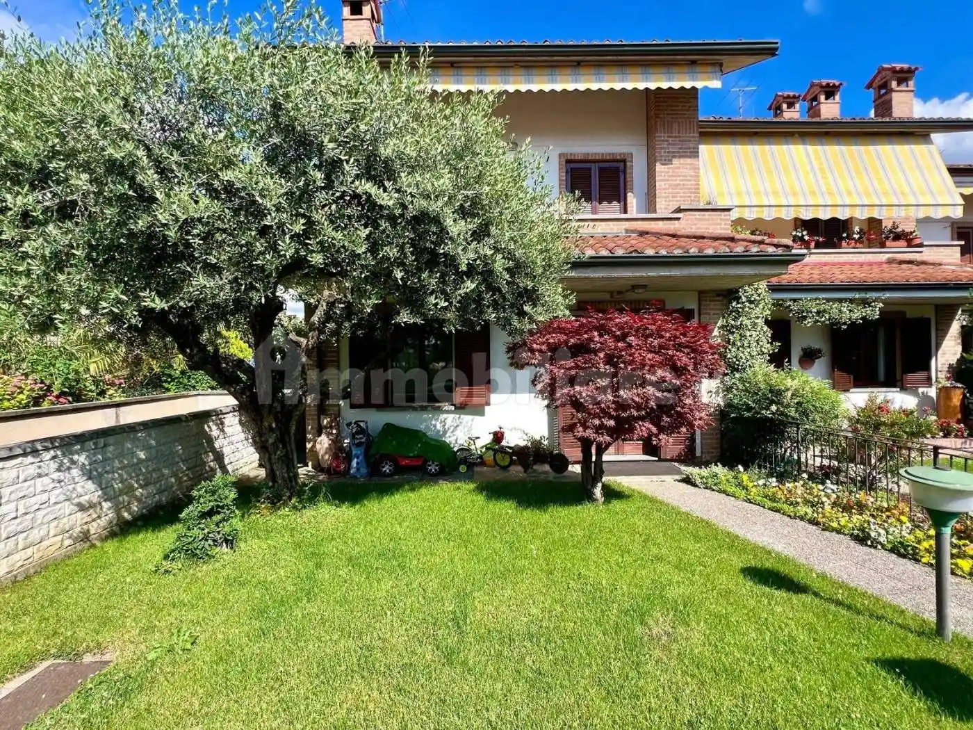 Villetta a schiera in vendita a Albano Sant'Alessandro