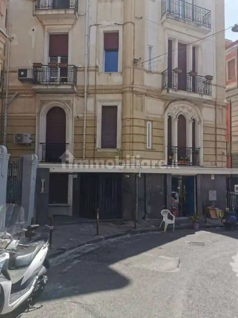 Appartamento in affitto a Napoli
