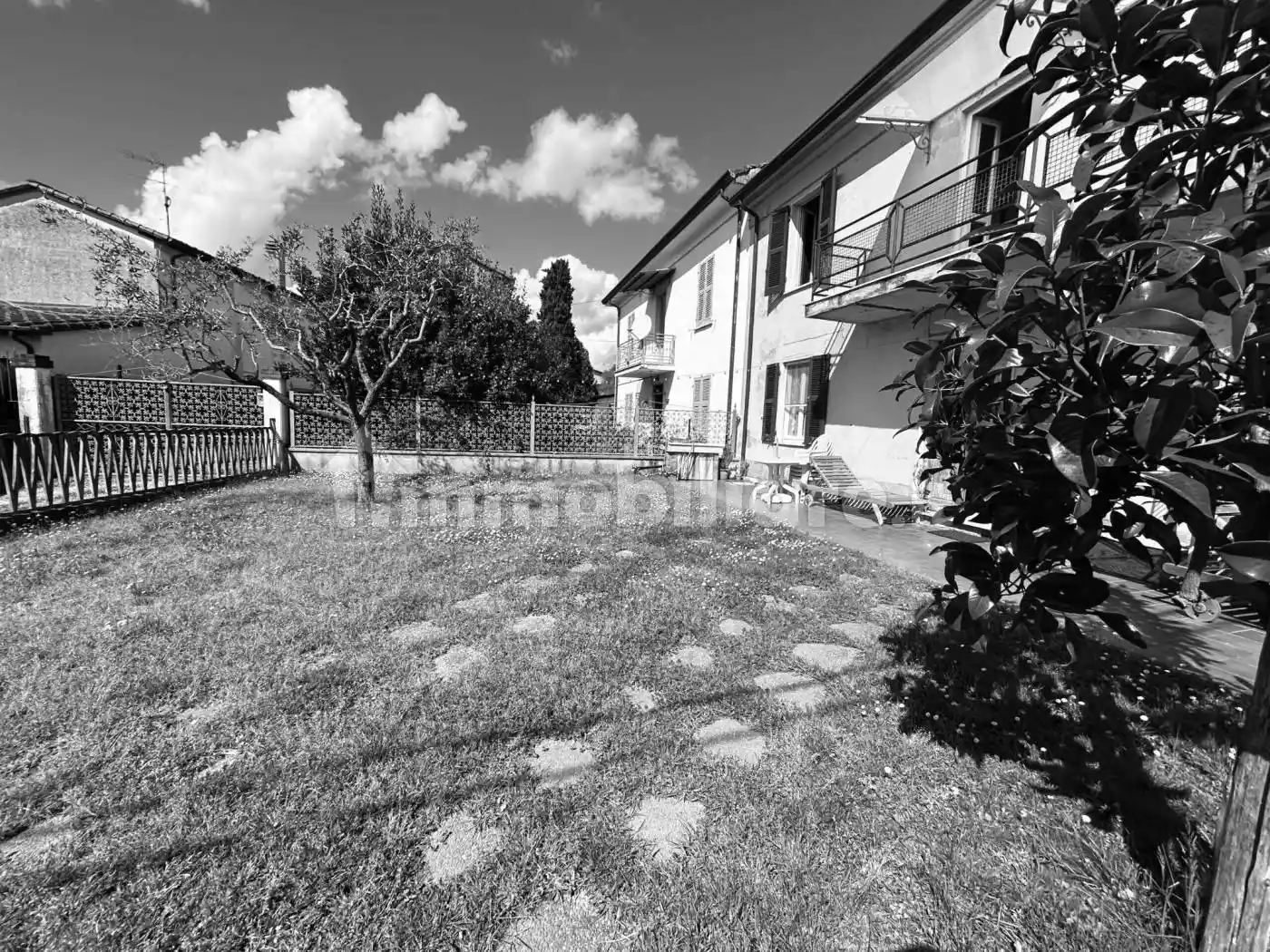 Casa indipendente in vendita a Castelnuovo Magra