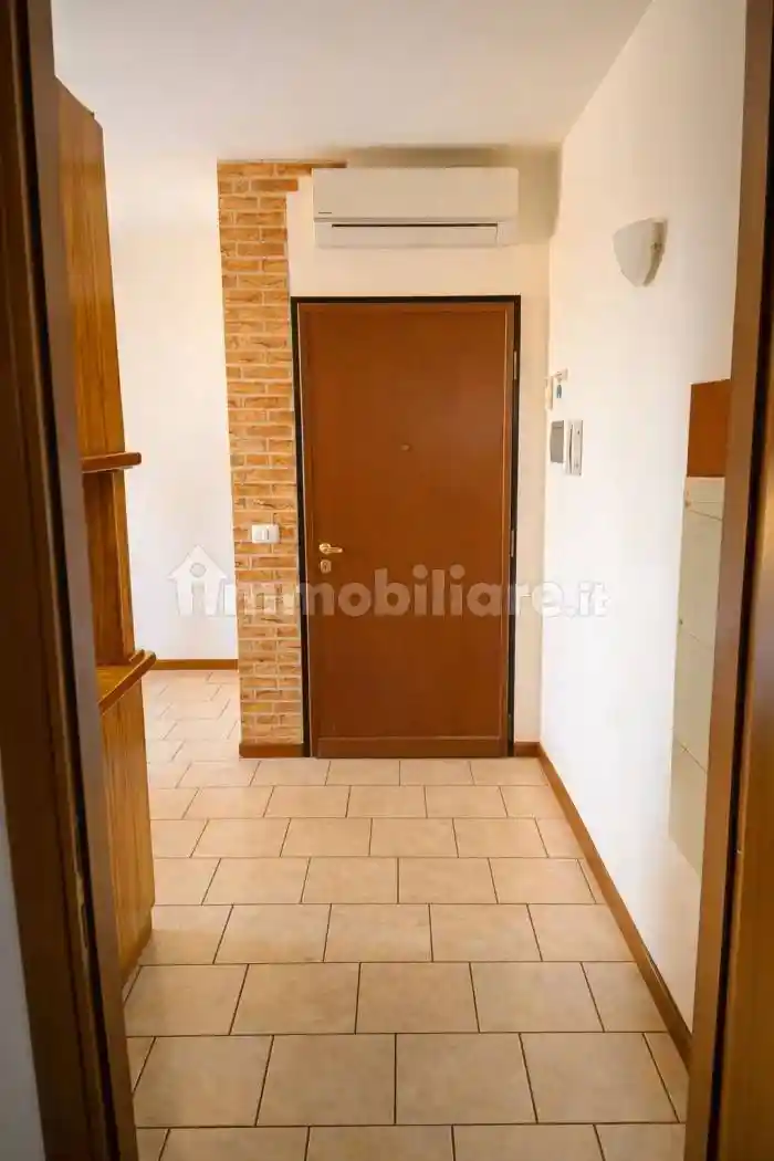 Appartamento in vendita a Dello