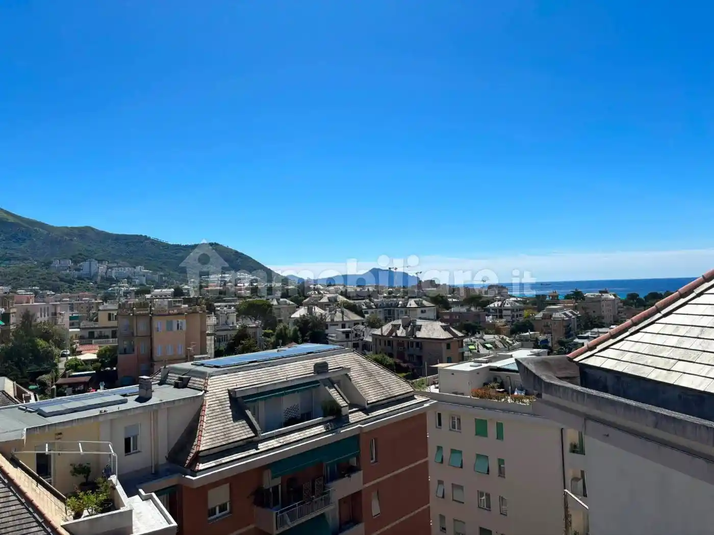 Appartamento in affitto a Genova