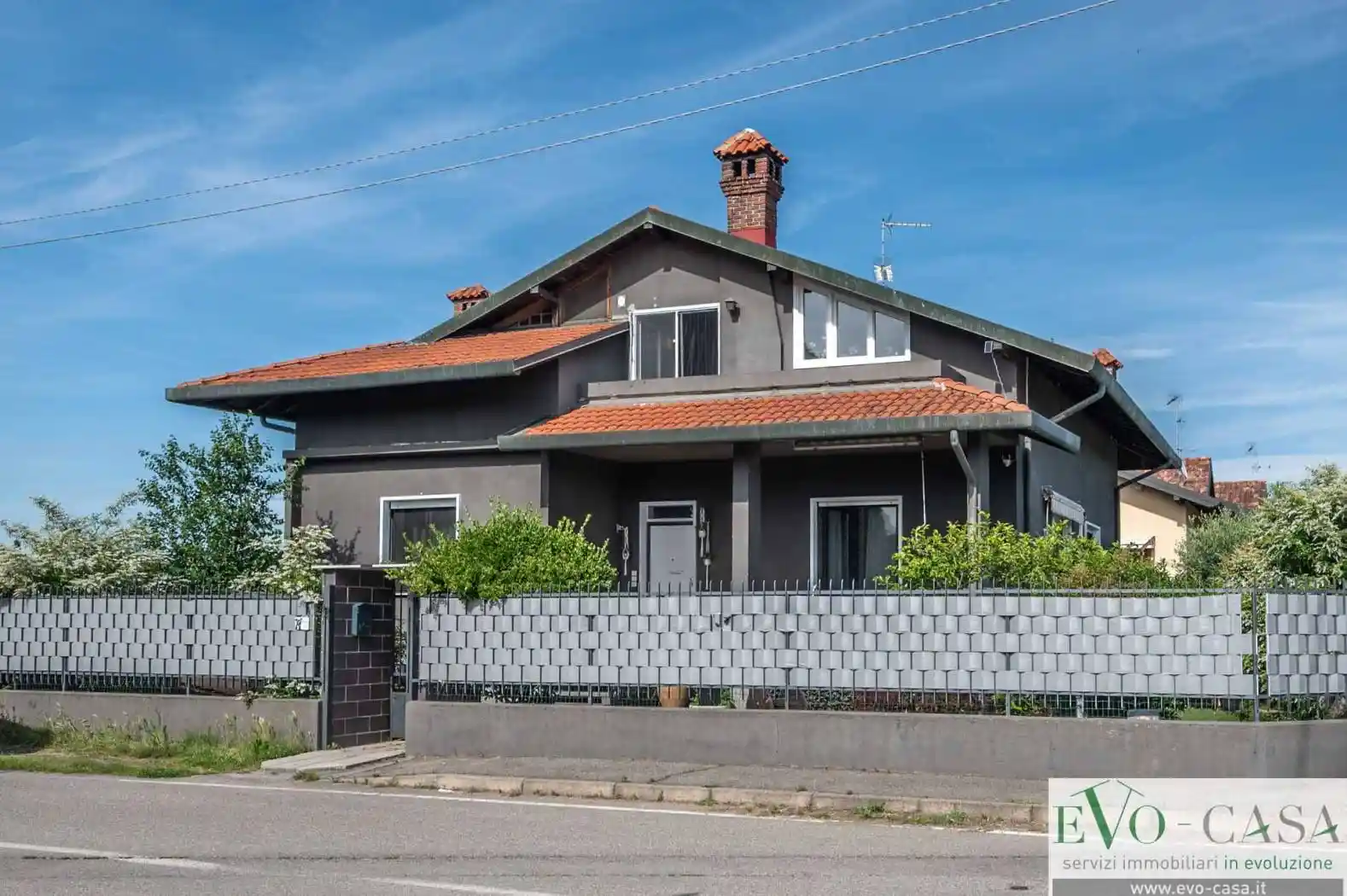 Villa in vendita a Magnago