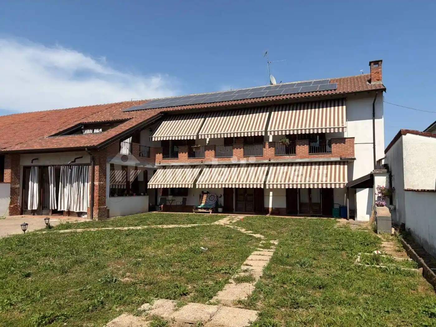 Casa indipendente in vendita a Mortara