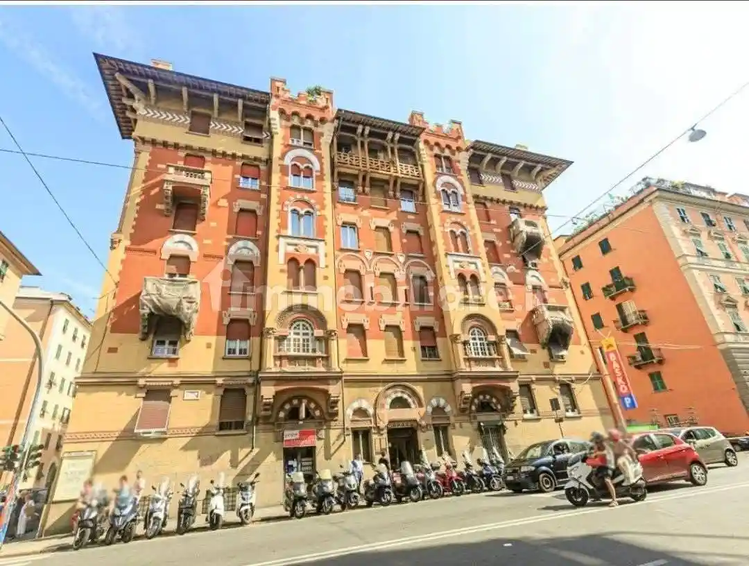 Appartamento in vendita a Genova
