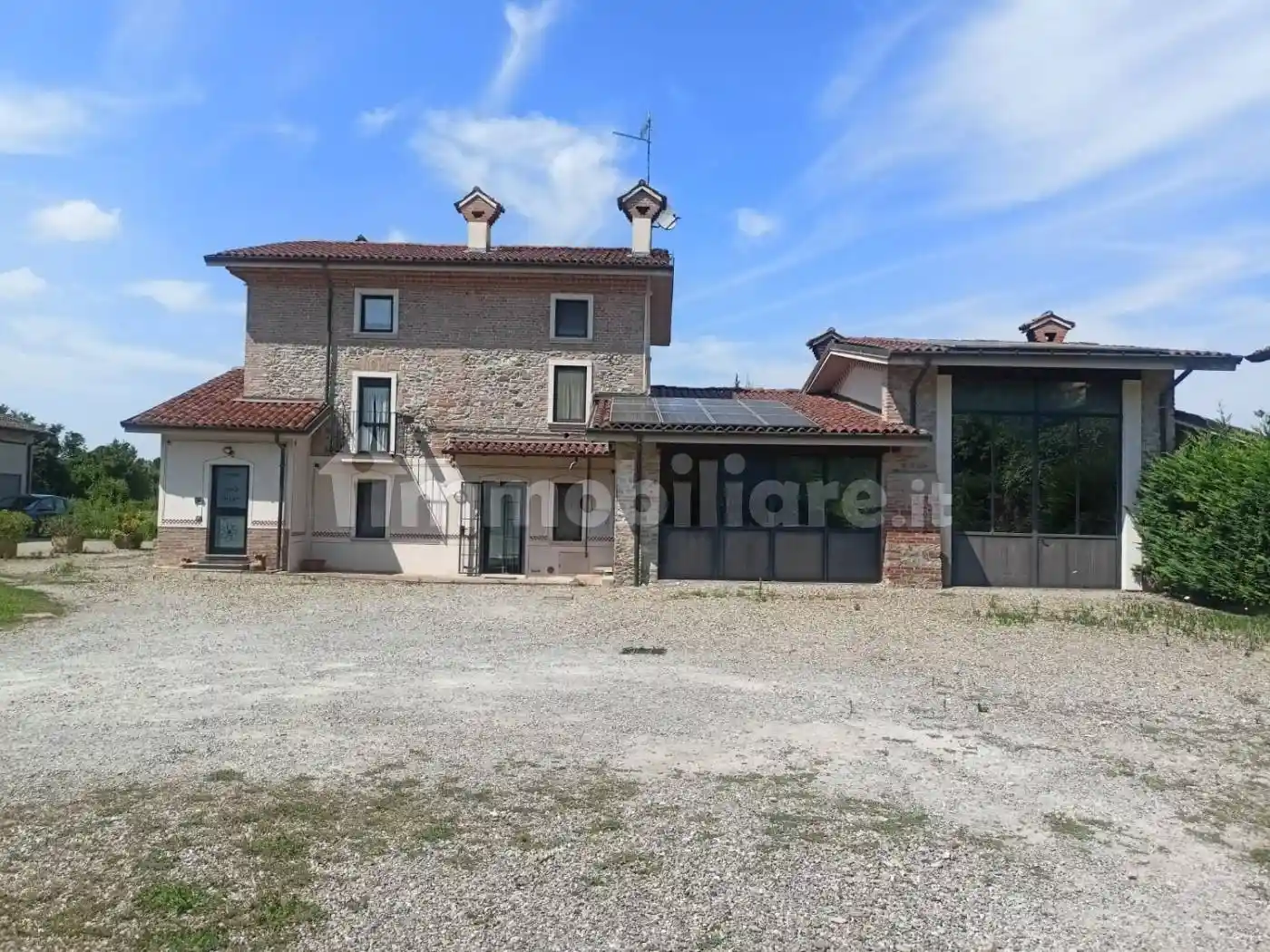 Palazzo - Edificio in vendita a Vigolzone