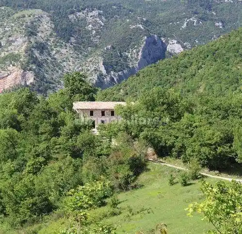 Rustico - Casale in vendita a Acqualagna