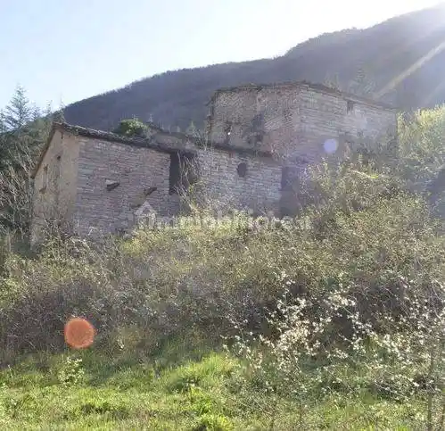 Rustico - Casale in vendita a Cagli