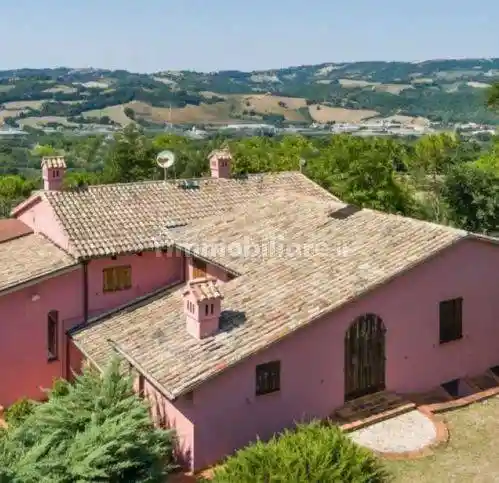 Villa in vendita a Fermignano