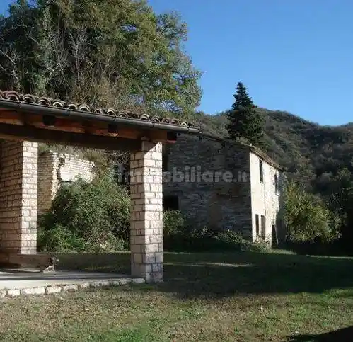 Rustico - Casale in vendita a Cagli