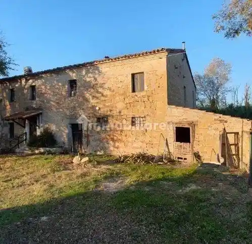 Rustico - Casale in vendita a Mombaroccio